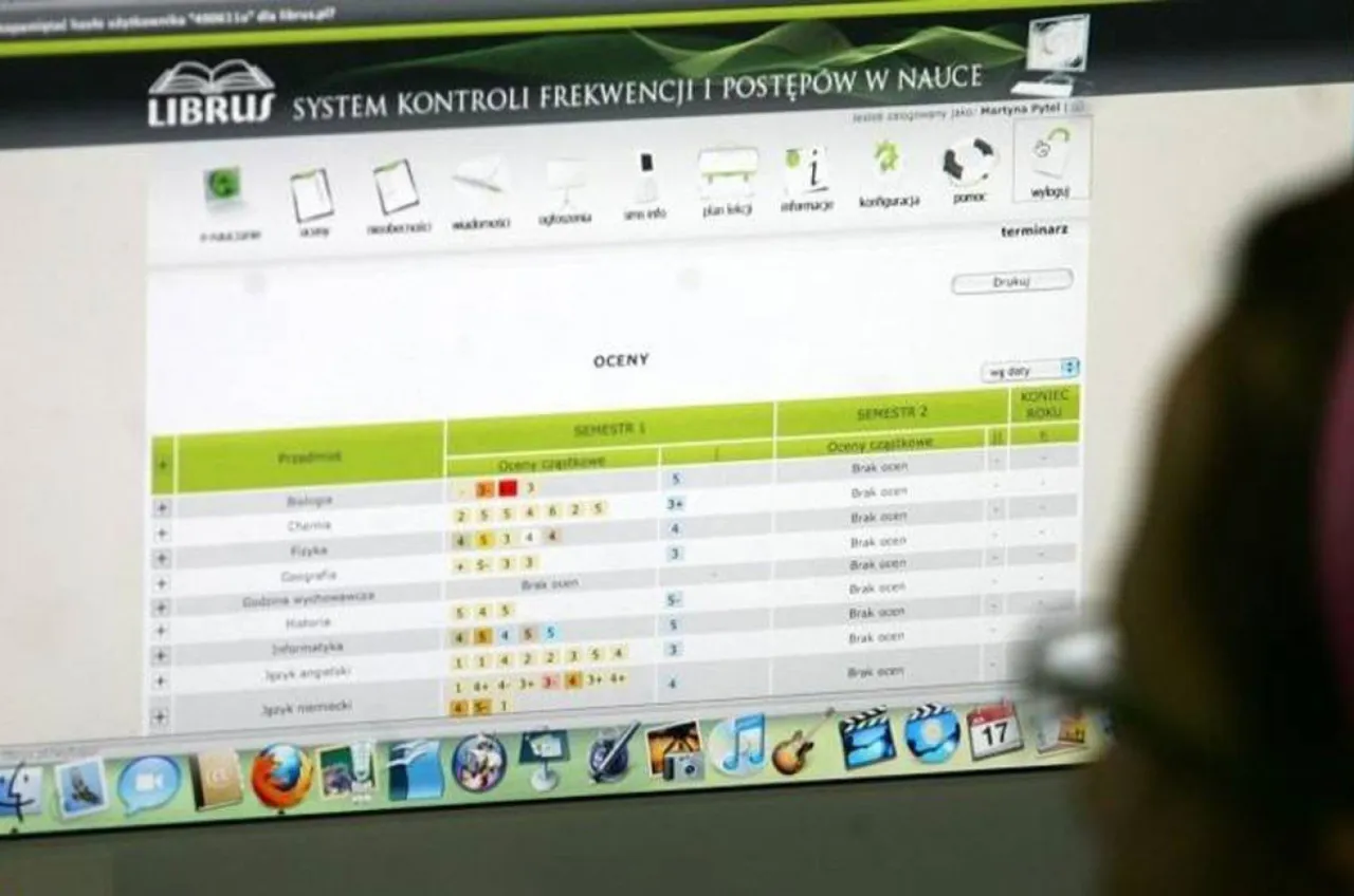 Dziennik elektroniczny Librus Vulcan, email do nauczyciela, zeszyt korespondencji