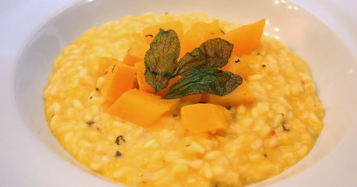 risotto z dyni i szałwii