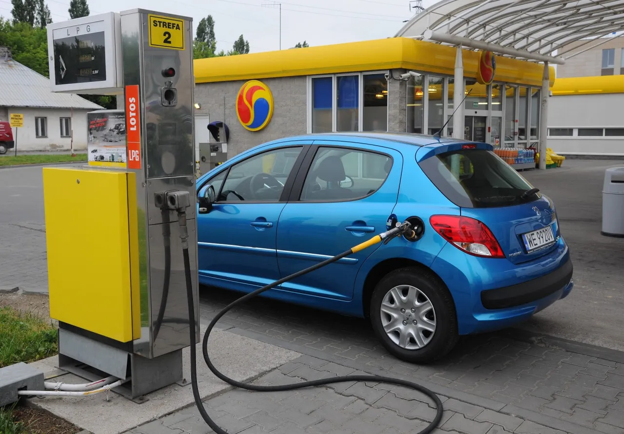 popularne samochody używane lpg