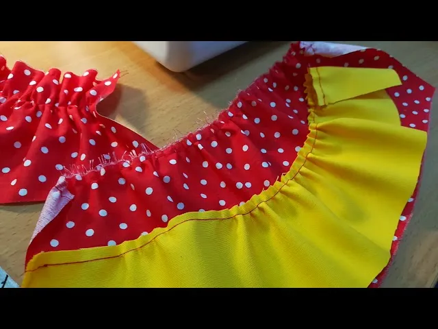 częste błędy szycie falban, nier&oacute;wne marszczenie, opadające falbany