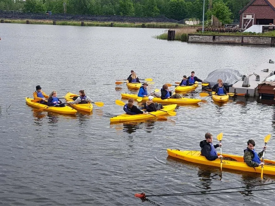 Kanał Gliwicki kajaki śluzy industrialny spływ
