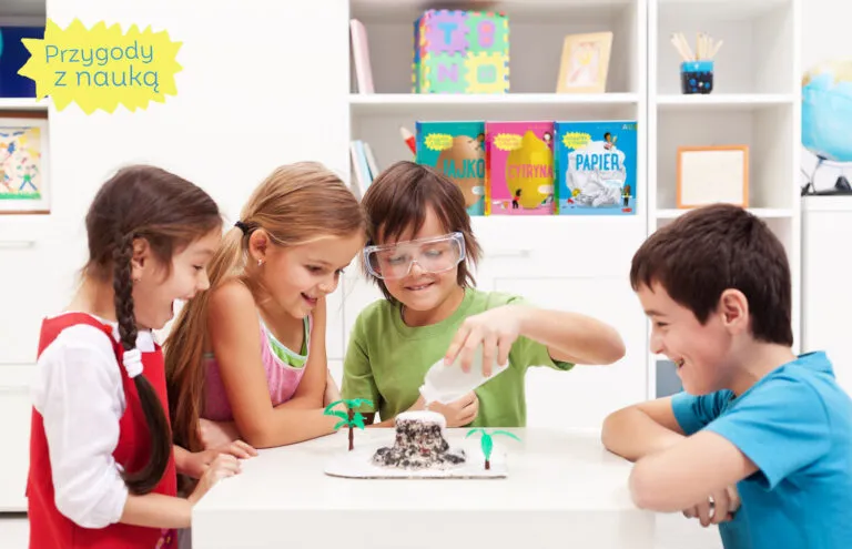 dzieci bawiące się w laboratorium domowym z proszkiem do pieczenia