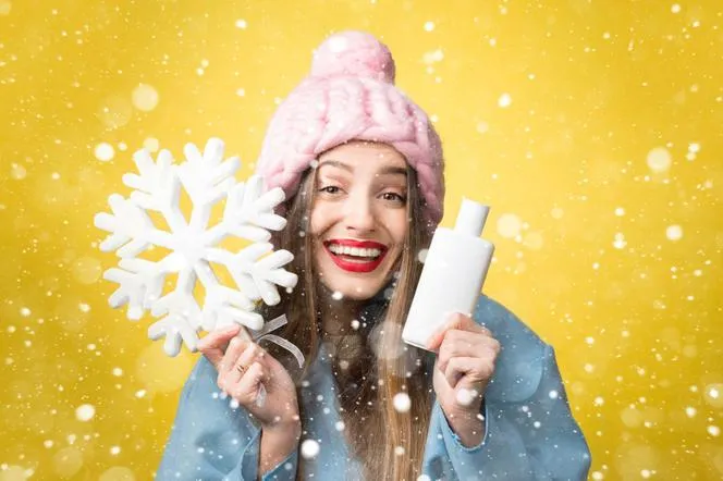 Zimowa pielęgnacja sk&oacute;ry suchej tłustej wrażliwej