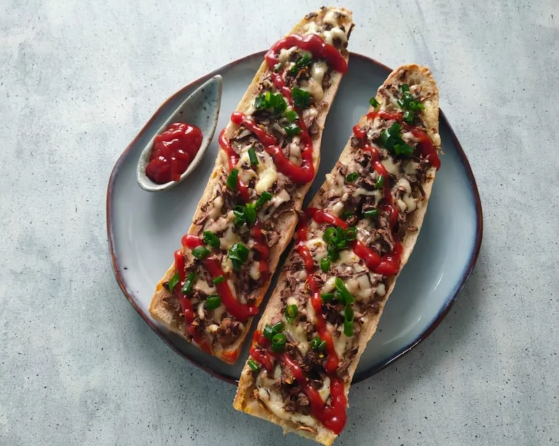 domowa zapiekanka pieczarki ser