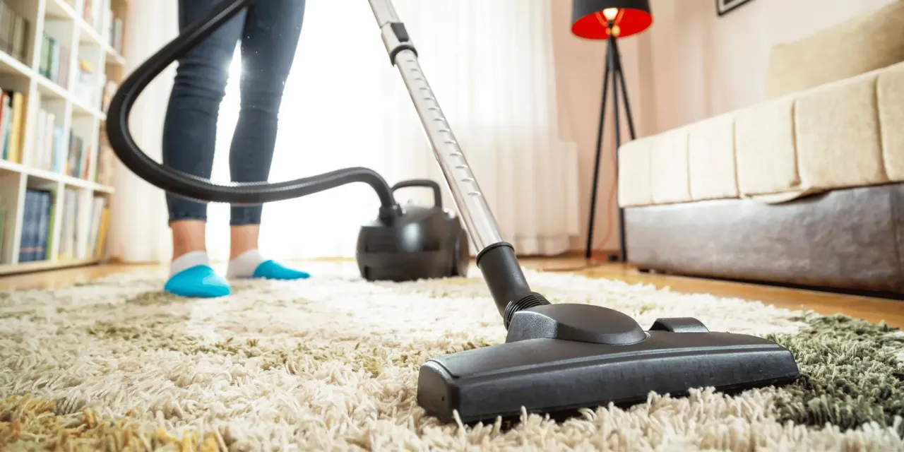 Odkurzacze moc ssania podłogi dywany