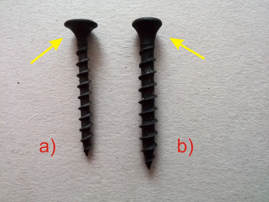 prawidłowo wkręcony wkręt w płytę gipsową zbliżenie