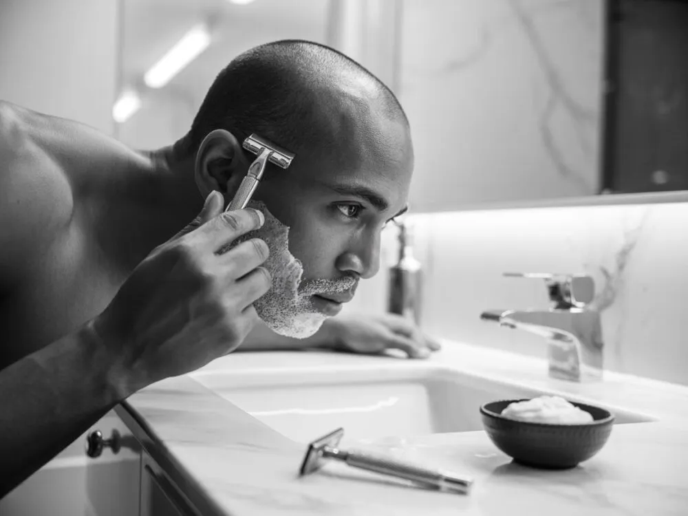 Mit golenie włosy grubsze vs prawda