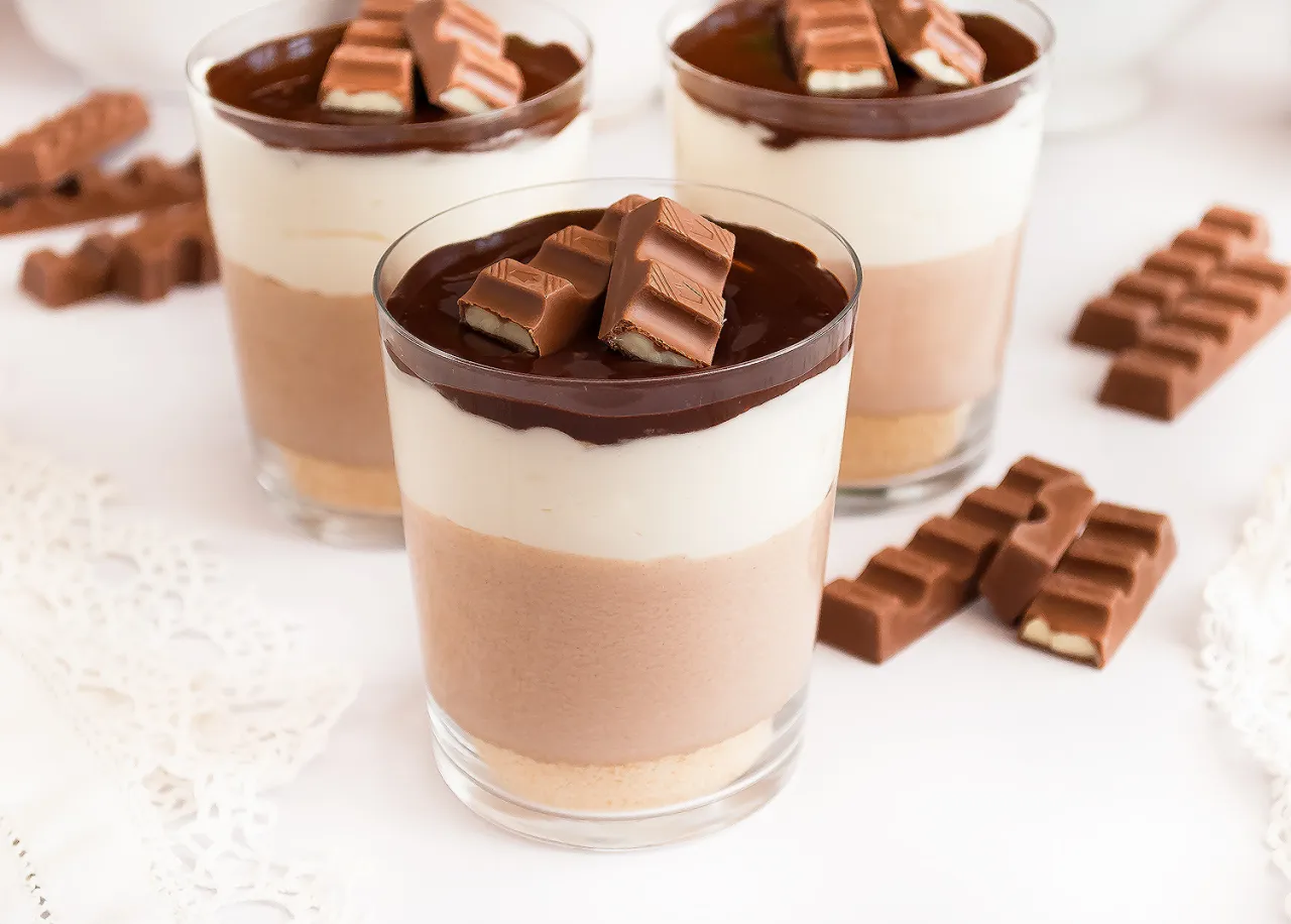 Desery z Kinder Czekolady bez pieczenia