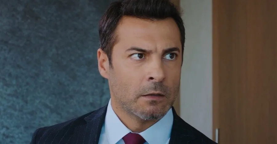 Zdjęcie Barış Kılıç jako Kaya w Zakazanym owocu – fascynująca biografia aktora