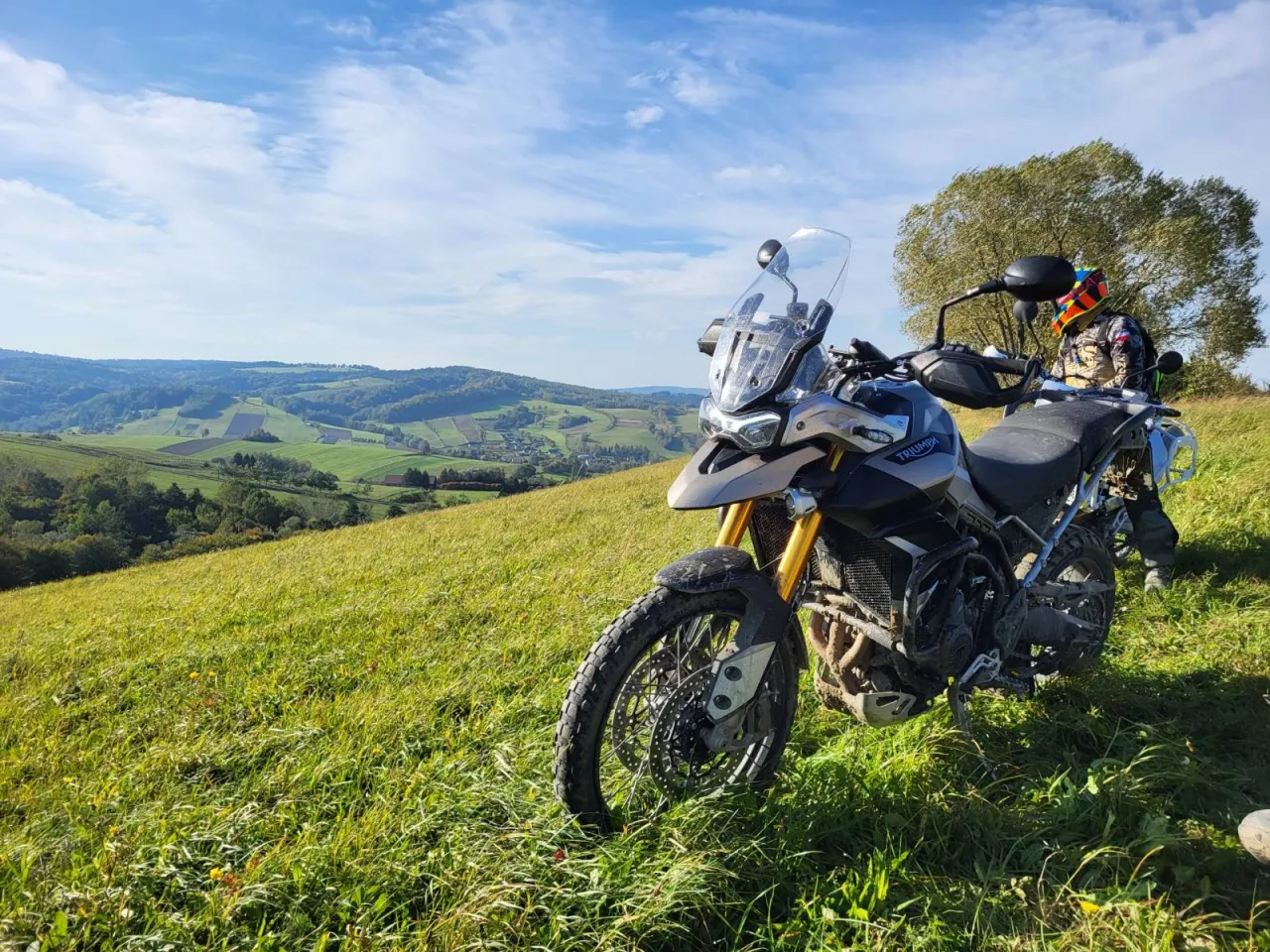 Motocykl enduro Bieszczady szutry