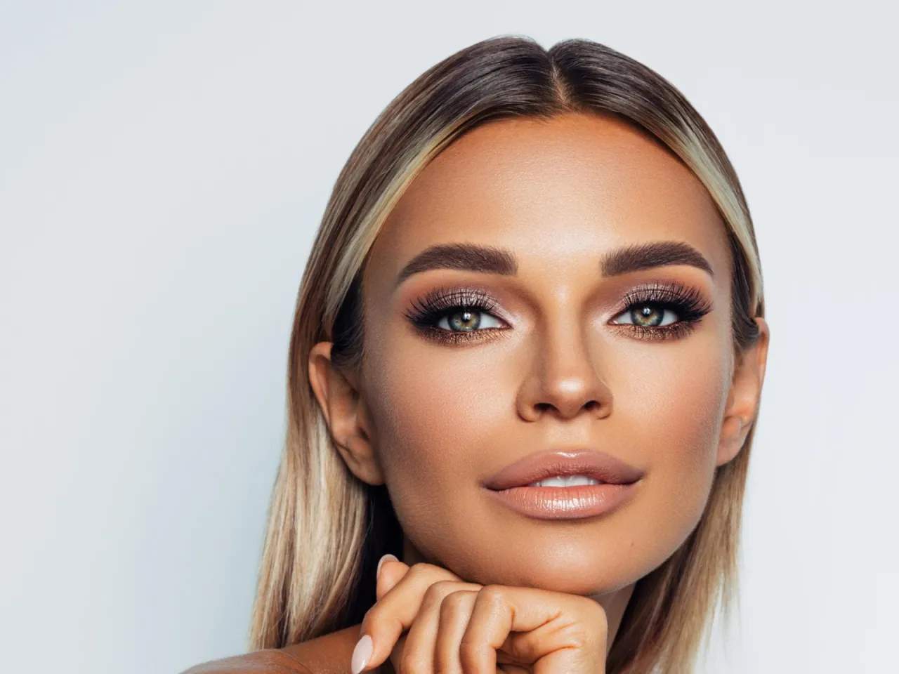 Alltags Make-up braune Augen Latte Look