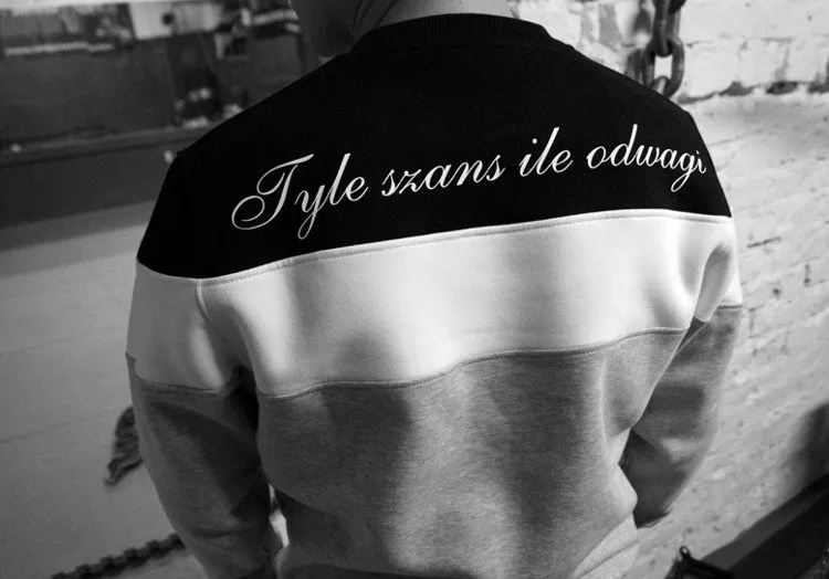 bluza Octagon Tyle szans ile odwagi stylizacje uliczne