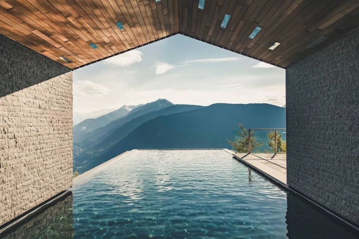 Hotel spa Trentino piscina panoramica Dolomiti