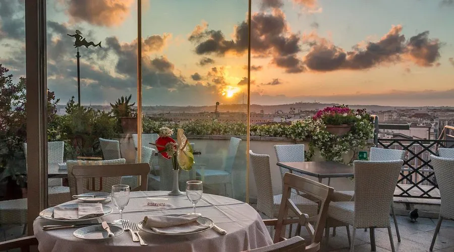 Hotel Mediterraneo Roma Roof Garden vista panoramica tramonto