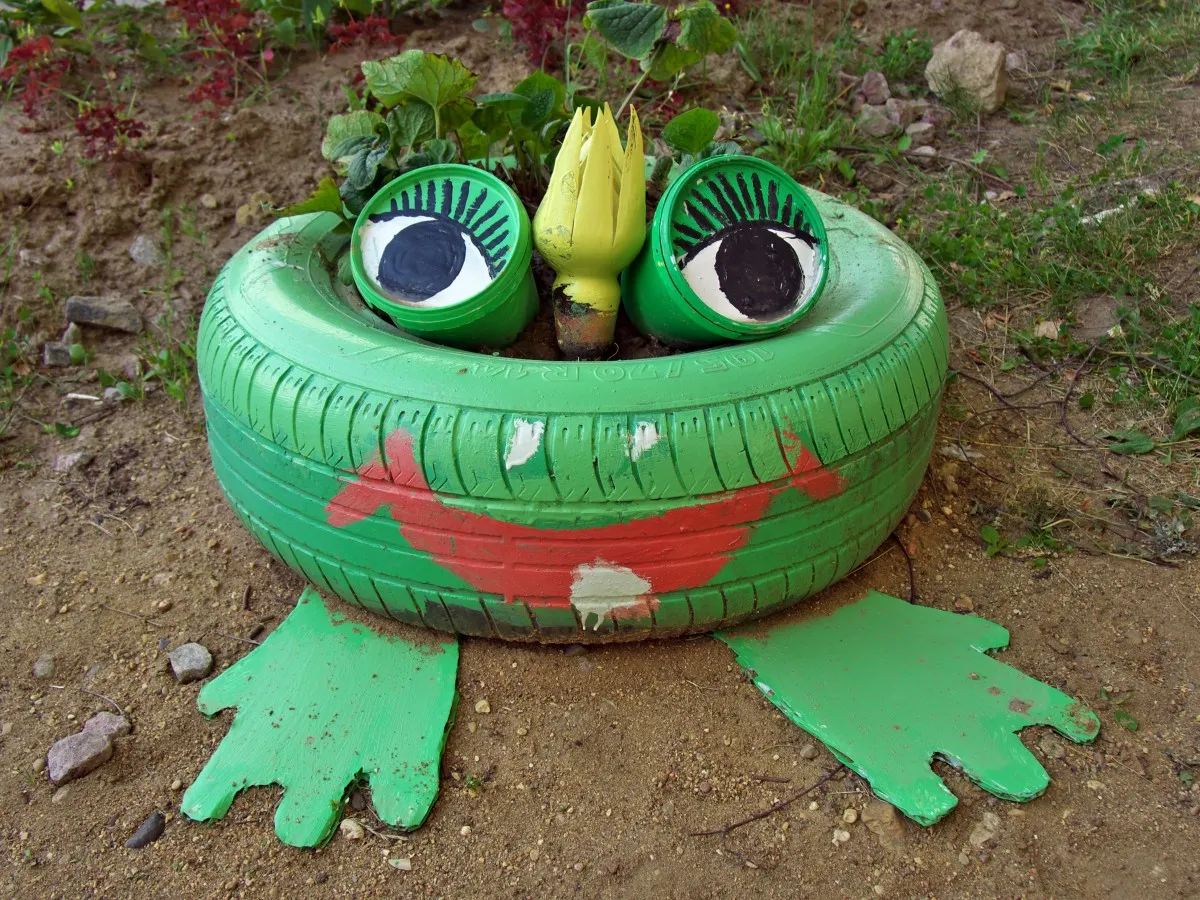 Konserwacja mebli ogrodowych z opon