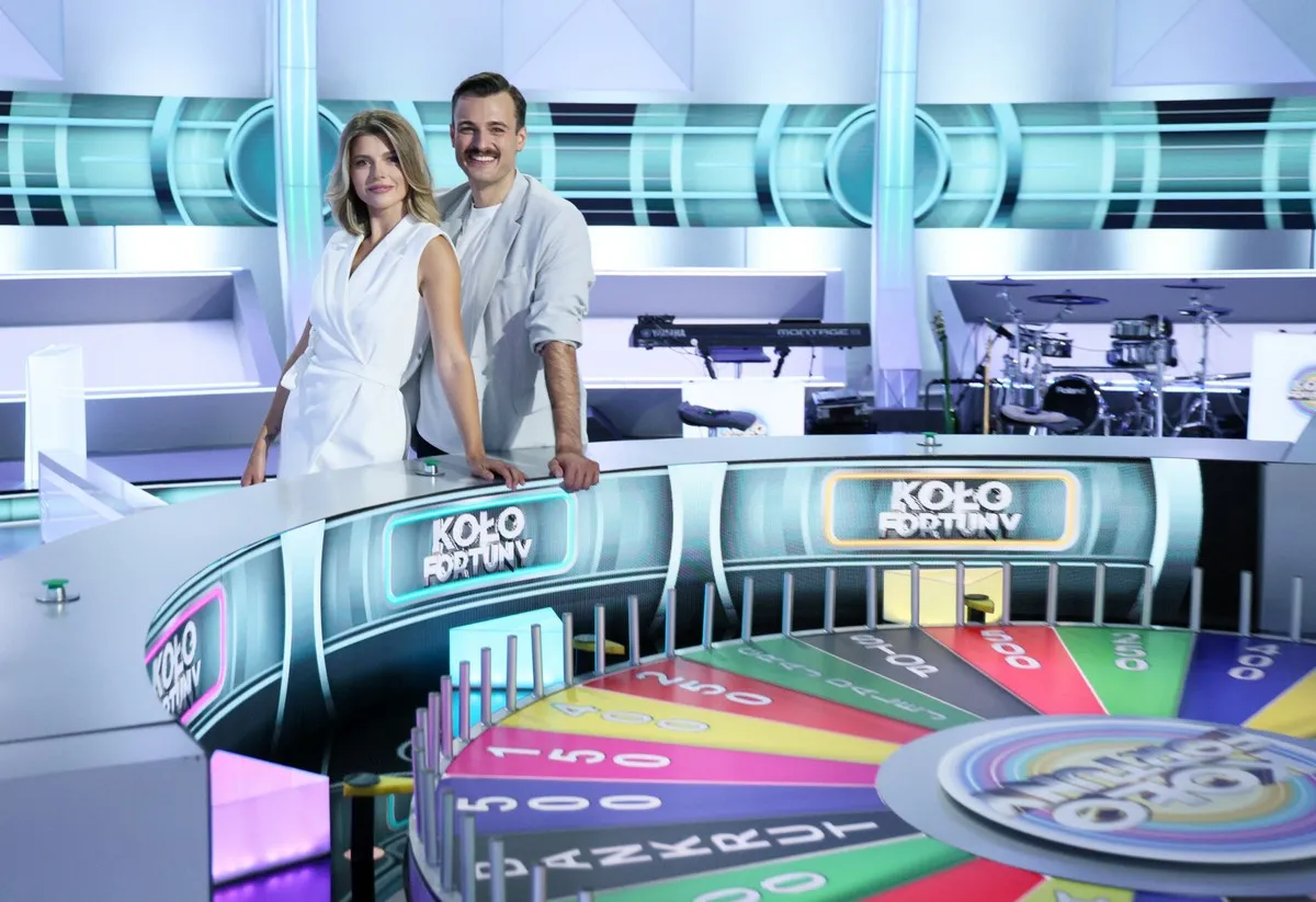 Prowadzący w studiu 