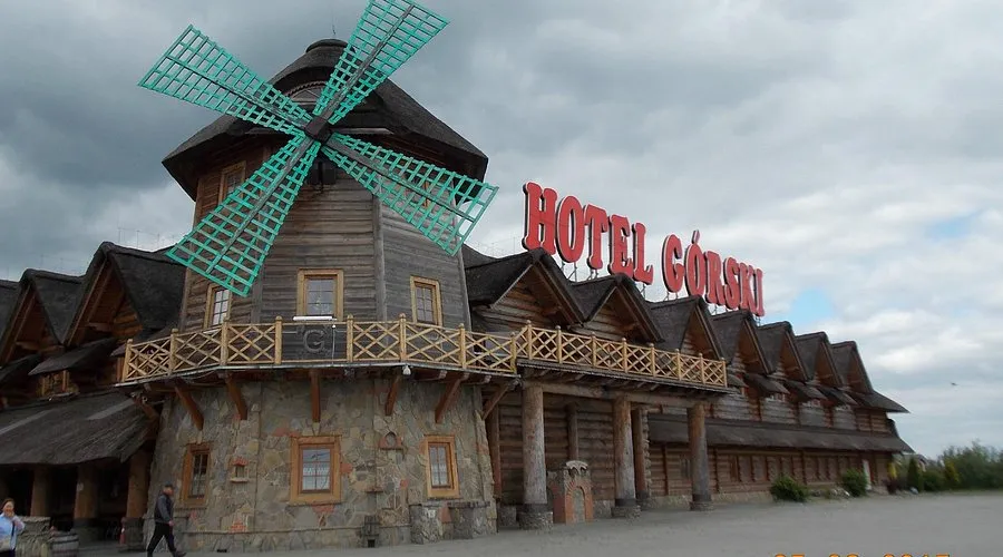 hotel miejski vs pensjonat g&oacute;rski