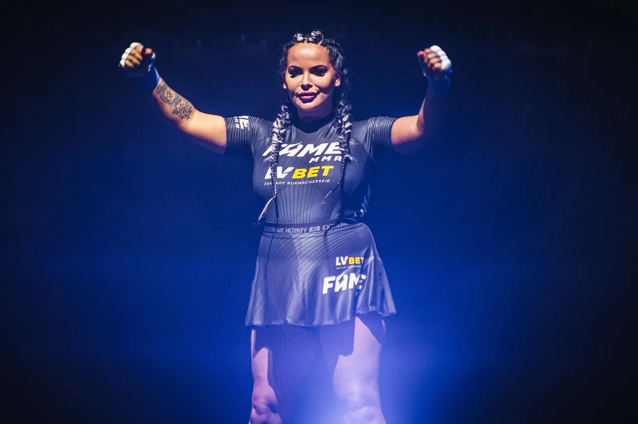 Esmeralda Godlewska FAME MMA