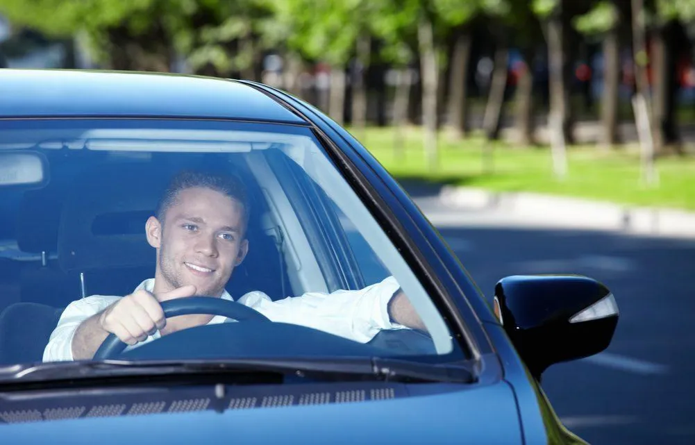 najczęstsze błędy początkujących kierowców