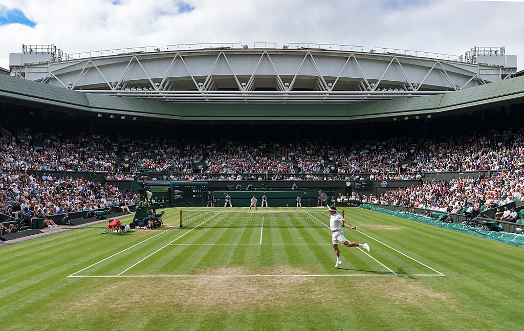 Wimbledon Centre Court from stands