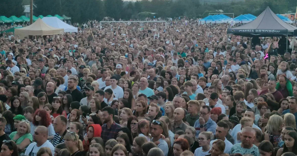 Sylwia Grzeszczak koncert festiwal plener