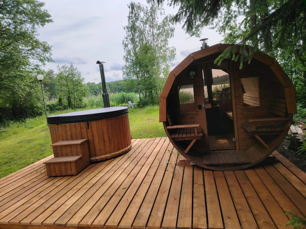Mazury domki spa jacuzzi balia sauna widok na jezioro