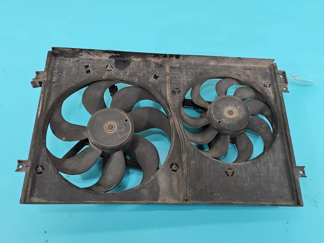 Audi A3 wentylator chłodnicy uszkodzony