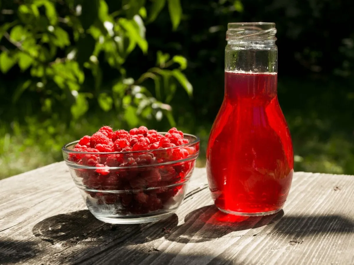 Zastosowania syropu malinowego w kuchni