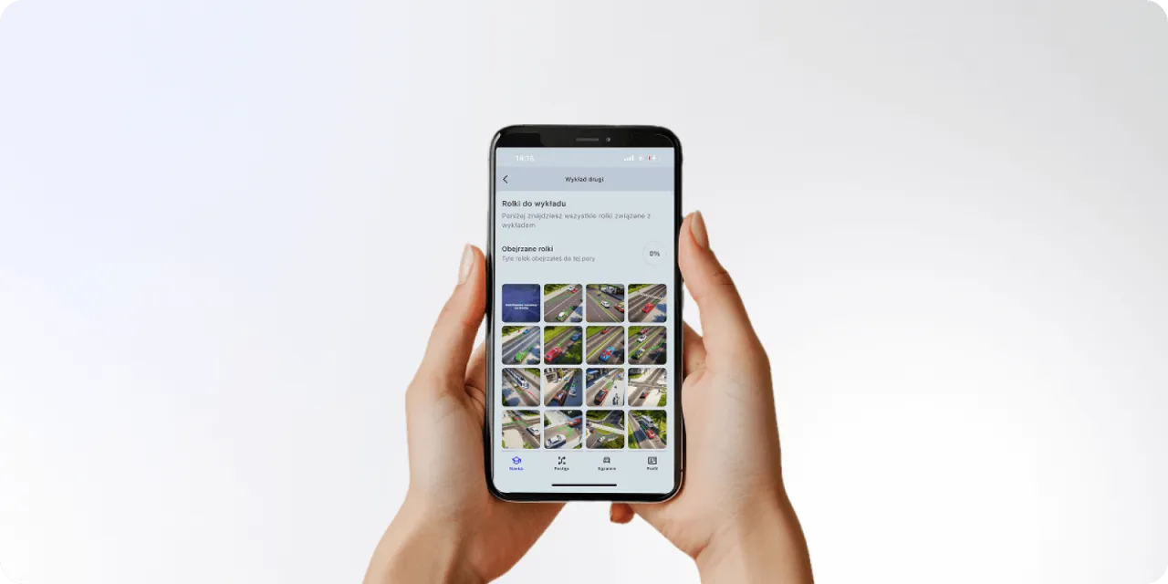 Aplikacja mobilna pokazuje, ile trwają wykłady na prawo jazdy, prezentując rolki z materiałami do nauki.