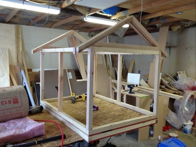 materiały do budowy budy dla psa