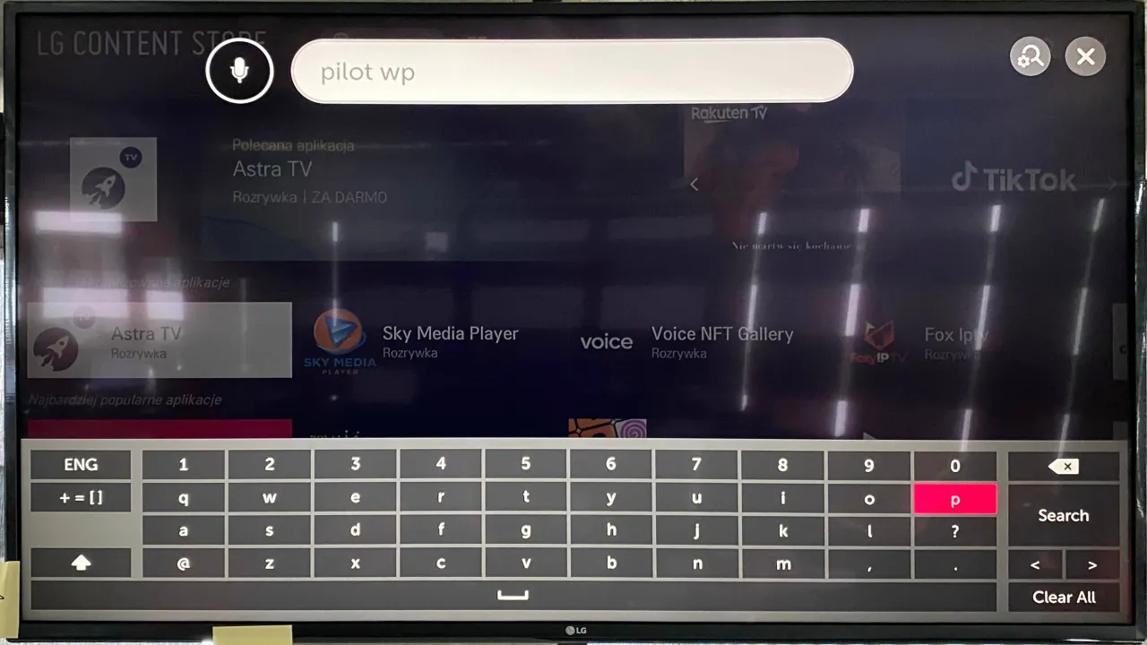 Ekran LG Content Store z wyszukiwarką