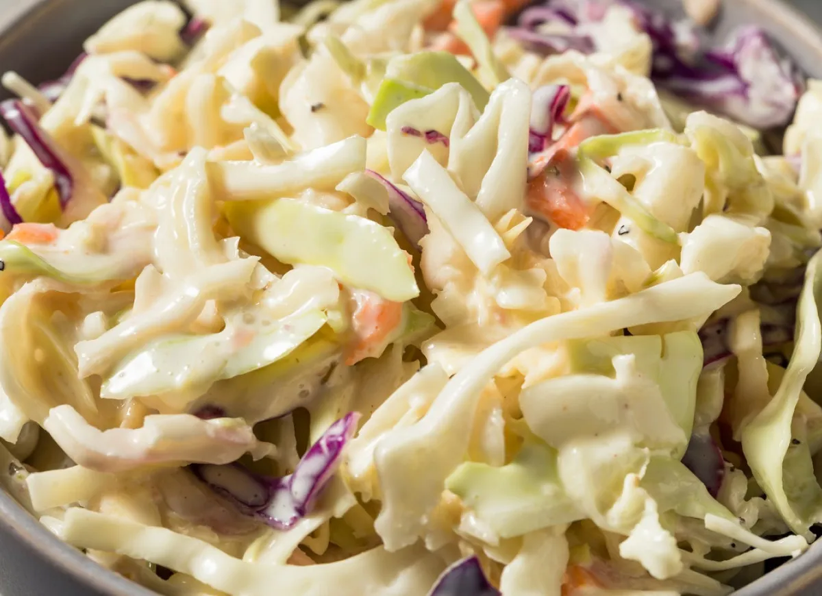 Surówka z białej kapusty weselna gotowa