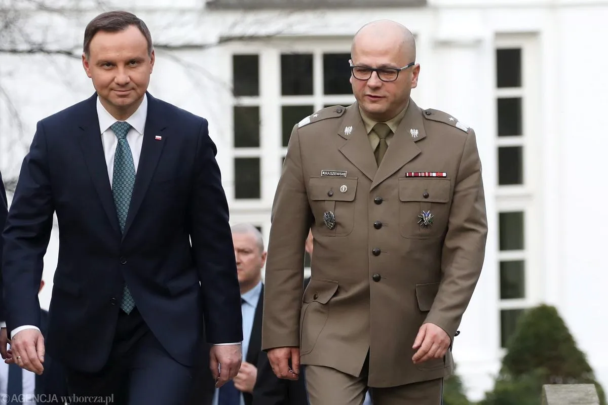 Zdjęcie Generał Jarosław Kraszewski: Kariera, Odznaczenia i Kontrowersje w Armii