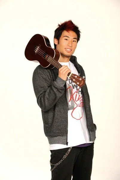 Zdjęcie Victor Kim: Wirtuoz ukulele - występy, styl i nauka gry