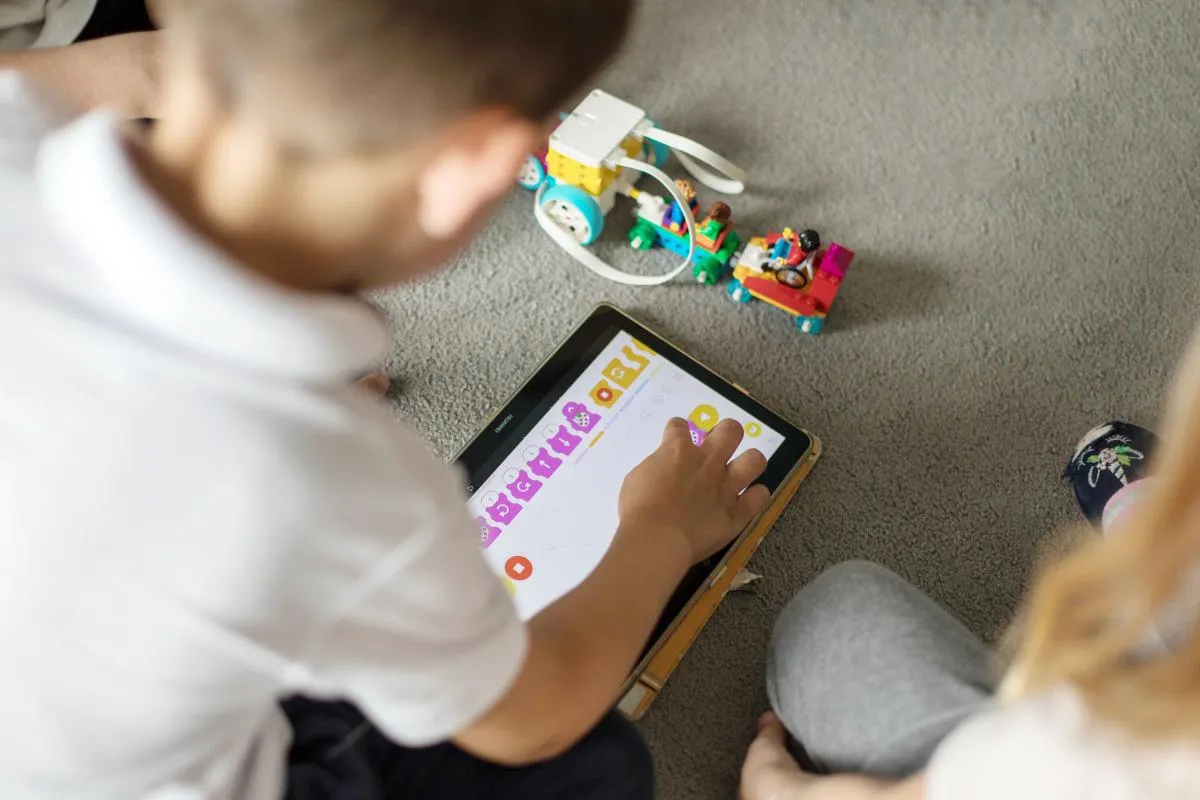 Zdjęcie Zajęcia z robotyki Białystok - najlepsze programy dla dzieci, które zaskoczą