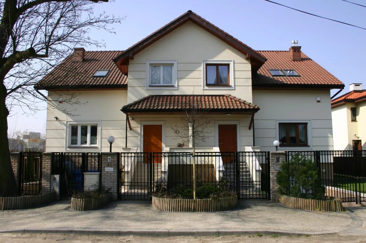 Zdjęcie Co to jest budynek mieszkalny i jakie ma kluczowe cechy?