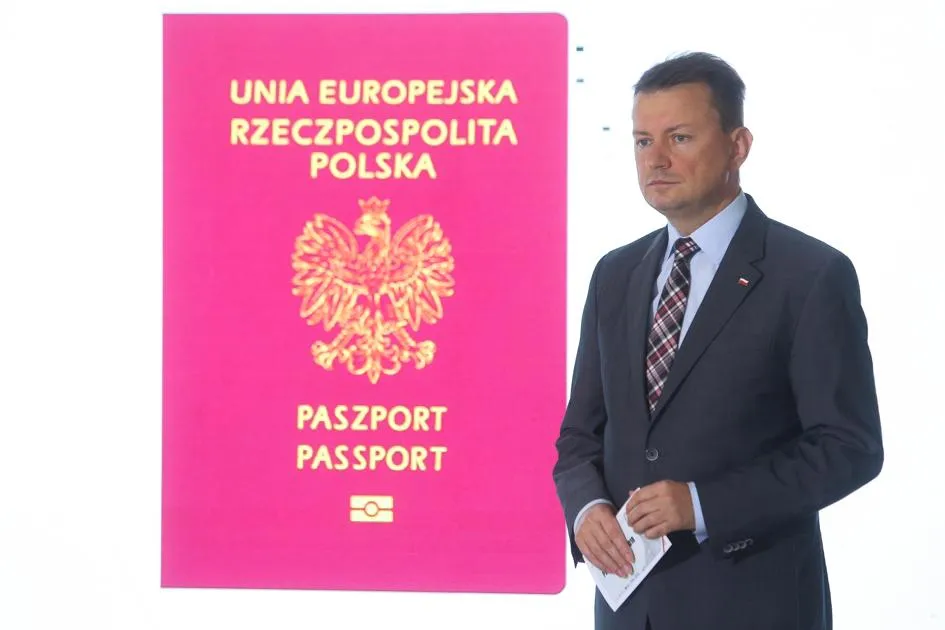 Zdjęcie Do kiedy można odebrać paszport? Nie przegap swojego dokumentu!