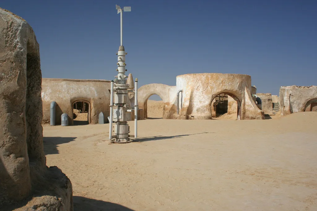 Zdjęcie Gdzie kręcono Gwiezdne Wojny w Tunezji? Odkryj tajemnice Tatooine