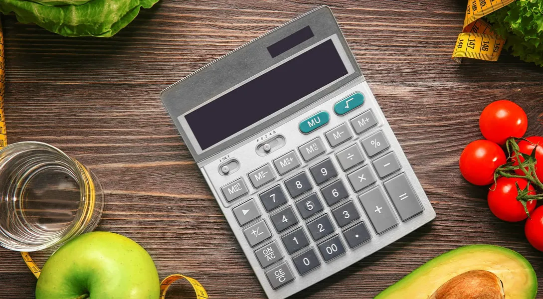 Zdjęcie Ile obciąć kalorii na redukcji, aby schudnąć bezpiecznie i skutecznie