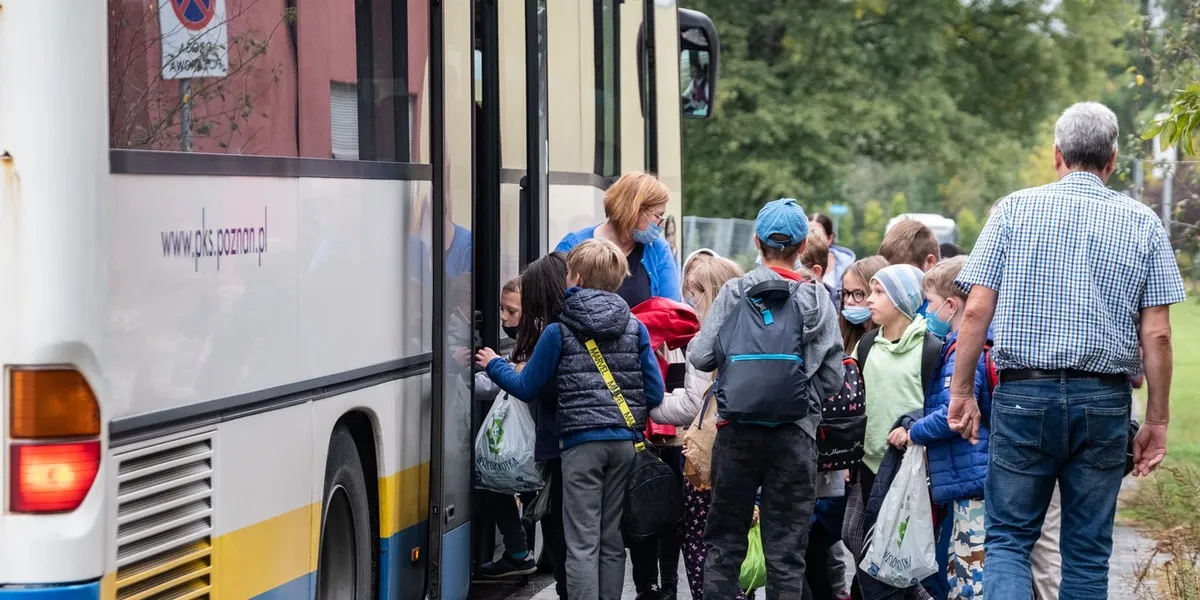 Zdjęcie Czy wycieczki szkolne są obowiązkowe? Poznaj swoje prawa i obowiązki
