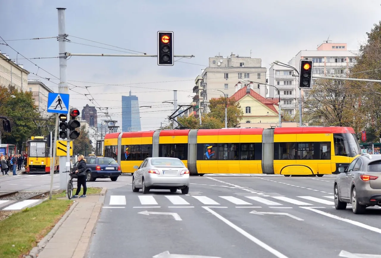 Zdjęcie Jaki mandat za czerwone światło? Sprawdź, ile zapłacisz i uniknij punktów karnych
