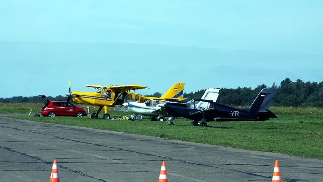 Zdjęcie Czy jest lotnisko w Kołobrzegu? Sprawdź najbliższe lotnisko w Bagiczu