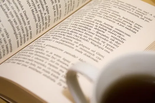 Zdjęcie Czy warto czytać książki historyczne? Przekonujące argumenty na tak