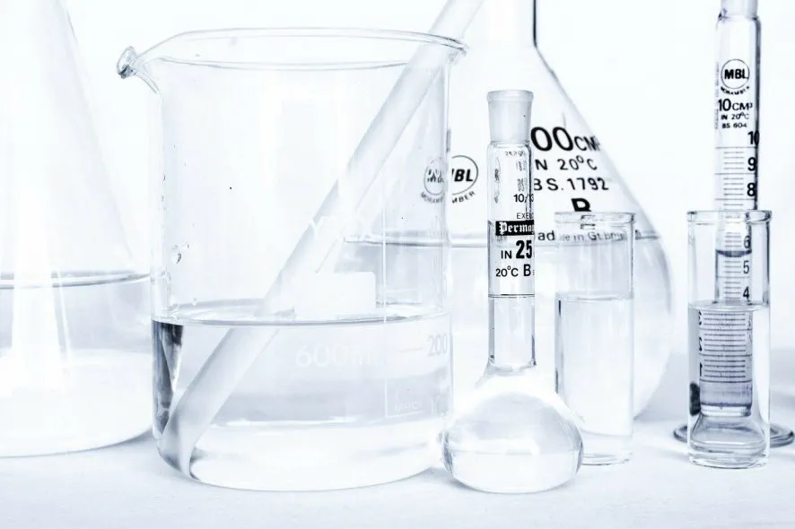 Zdjęcie Jak założyć laboratorium chemiczne: uniknij kosztownych błędów