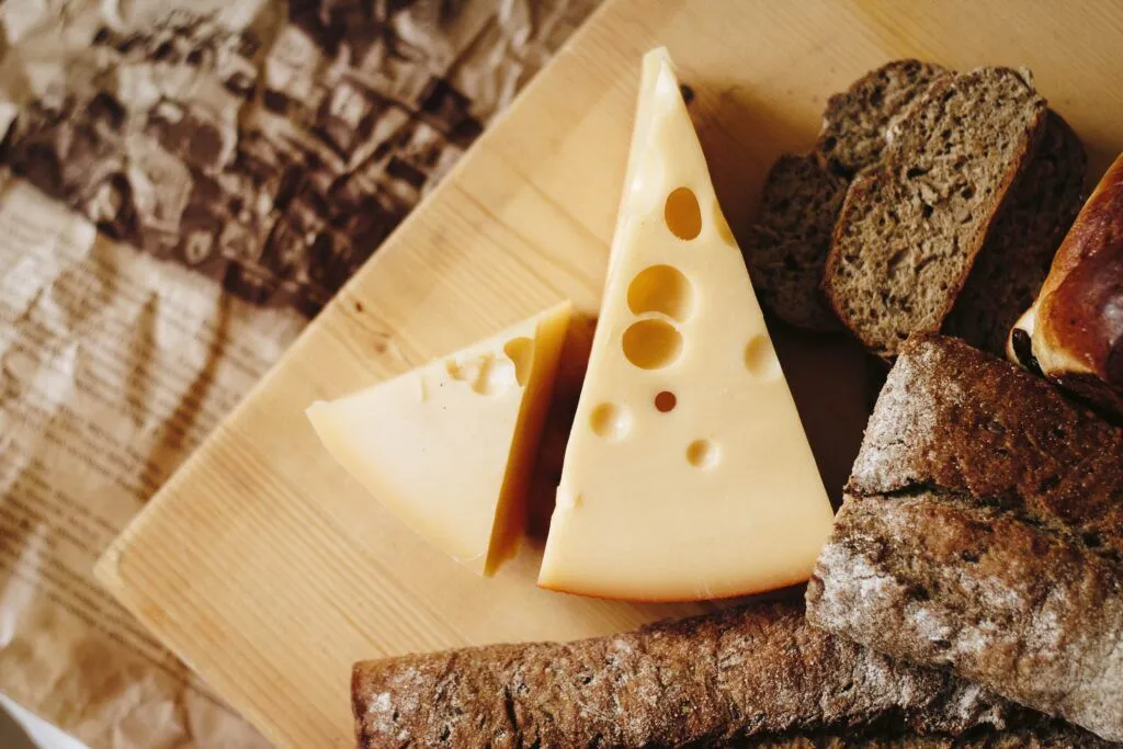 Zdjęcie Czy ser ma gluten? Sprawdź, które sery są bezpieczne dla Ciebie