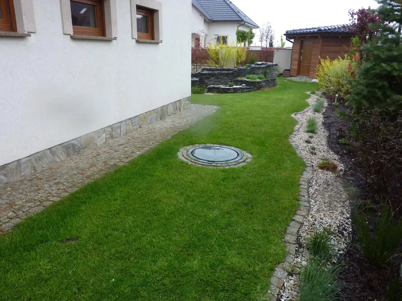 Zdjęcie Jaka oczyszczalnia przydomowa biologiczna czy ekologiczna - co wybrać?