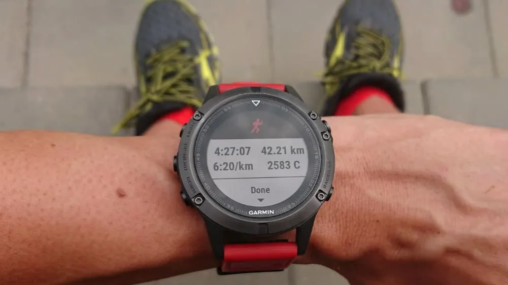 Zdjęcie Ile kalorii spalisz podczas biegu na 5 km? Zaskakujące wyniki spalania