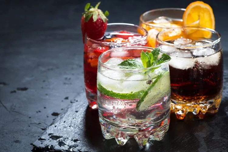 Zdjęcie Pyszne drinki z shakera, które zaskoczą Twoich gości i Ciebie