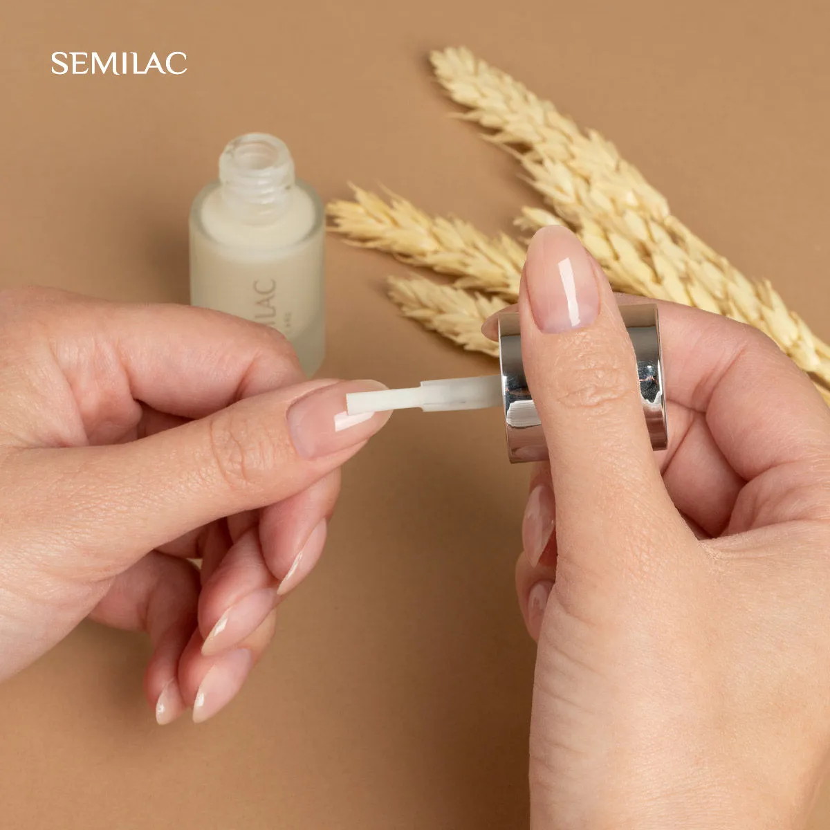 Zdjęcie Jak używać oliwki Semilac Care do manicure, by uzyskać najlepsze efekty?