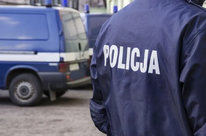 Zdjęcie Kiedy policja może wejść do domu bez nakazu? Poznaj swoje prawa